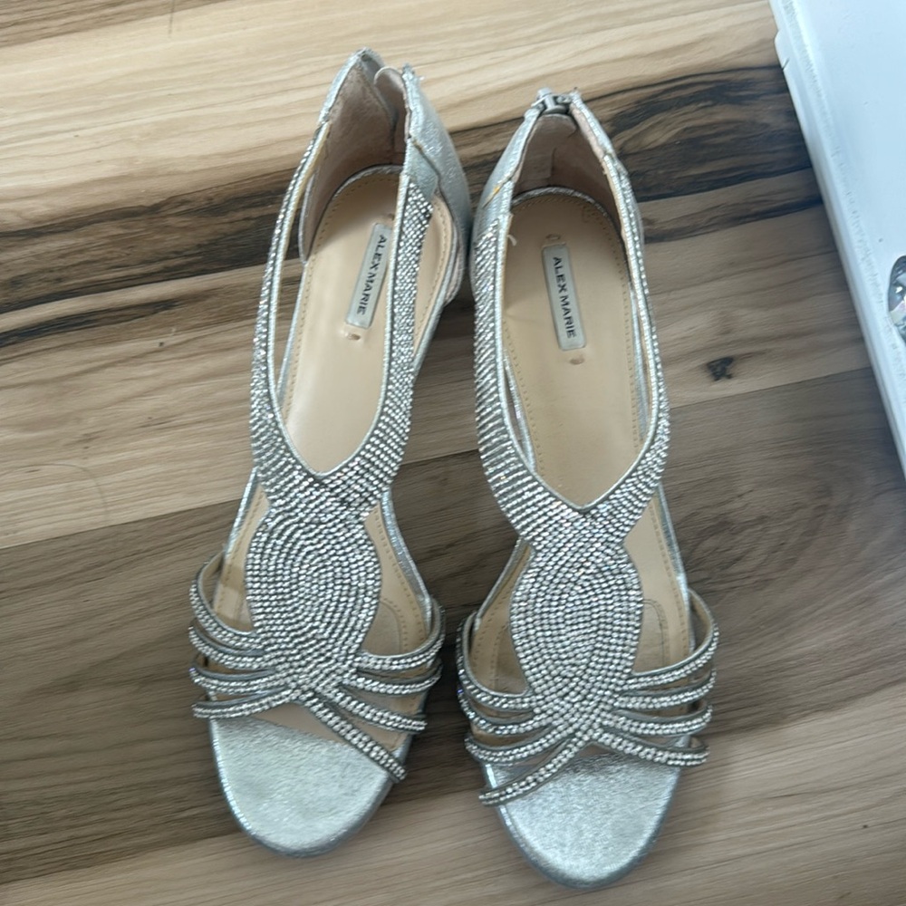 Alex Marie size 10 wedge silver rhinestone dress shoe